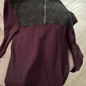 Banana Republic Men's 1/4 zip Sweater - Charcoal and eggplant